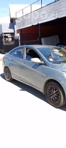 Vendo auto Hyundai accent