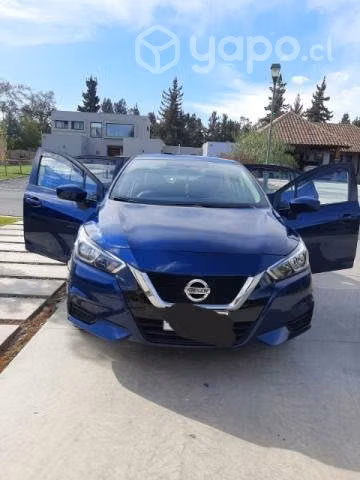 Nissan Versa año 2021