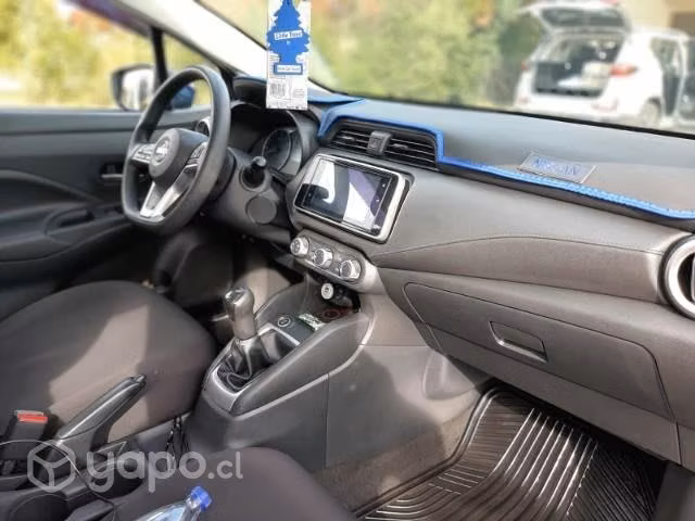 Nissan Versa año 2021