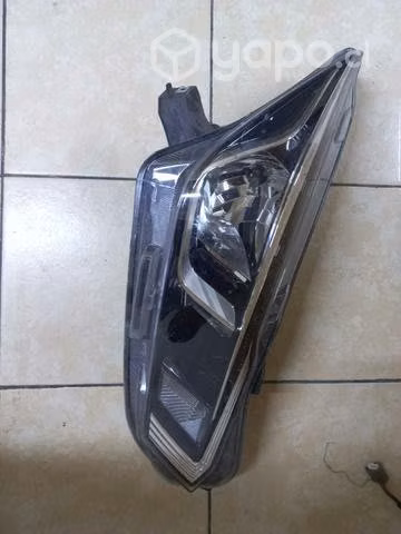 Óptico delantero derecho nissan new versa 2022