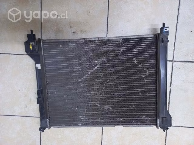 Radiador de agua nissan sentra 2018 1.8