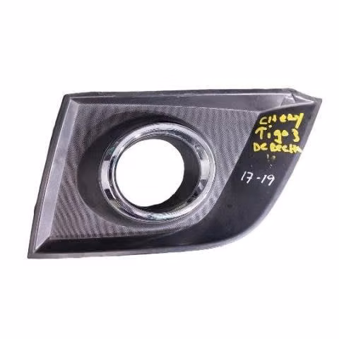 15807 tapa neblinero derecho chery tiggo 3 17 19