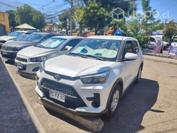 Vendo Toyota Raize 2024