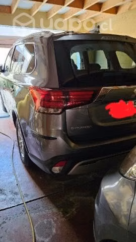 Mitsubichi Outlander 2.0 año 2019
