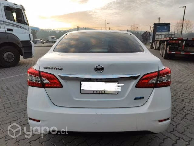Nissan sentra 2016