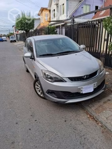 Vendo Chery Fulwin año 2017