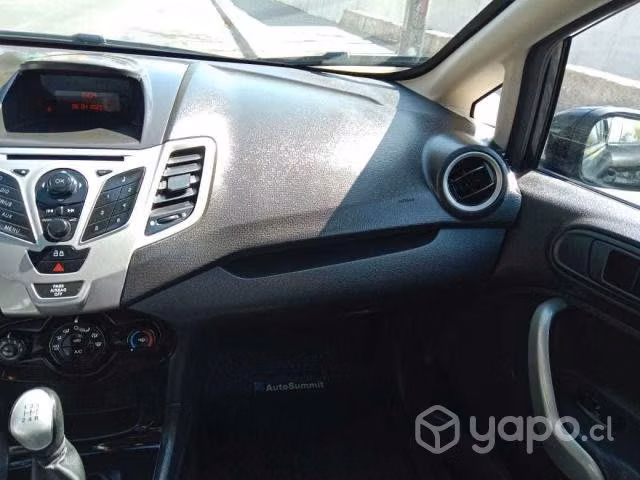 Ford fiesta 2013