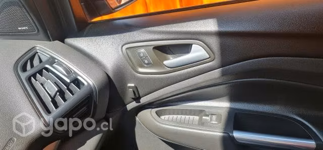 Ford Escape 4x4 automático 18980km 2020