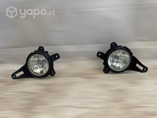 Neblinero Lh rh Mitsubishi l