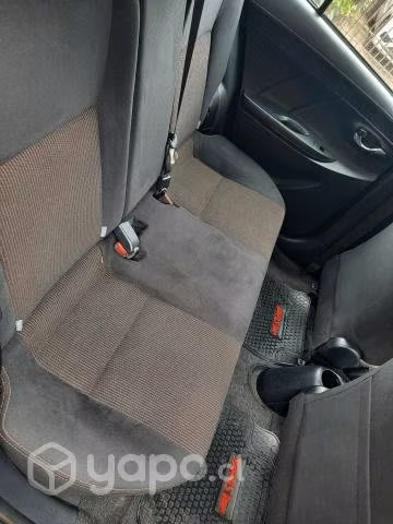 Toyota yaris 2017