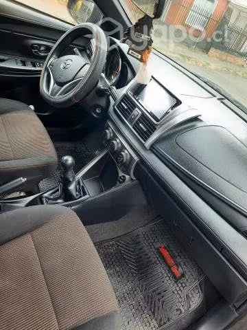 Toyota yaris 2017
