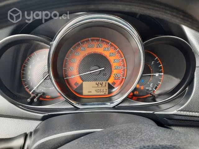 Toyota yaris 2017