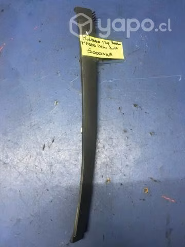 Moldura izquierda tablero Mazda BT50 2013 al 2020