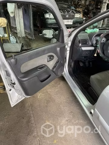 Nissan platina 2010 - Imagen 7