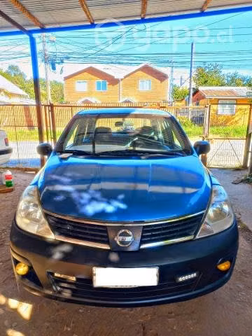 Nissan tiida 2011