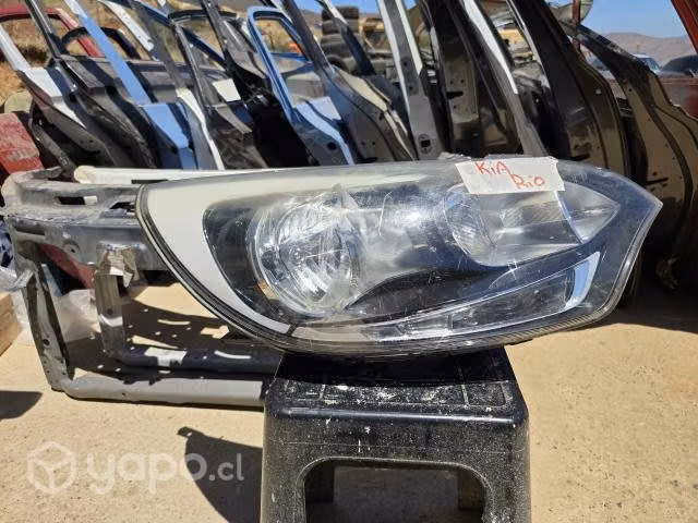 Optico Izquierdo Kia Rio