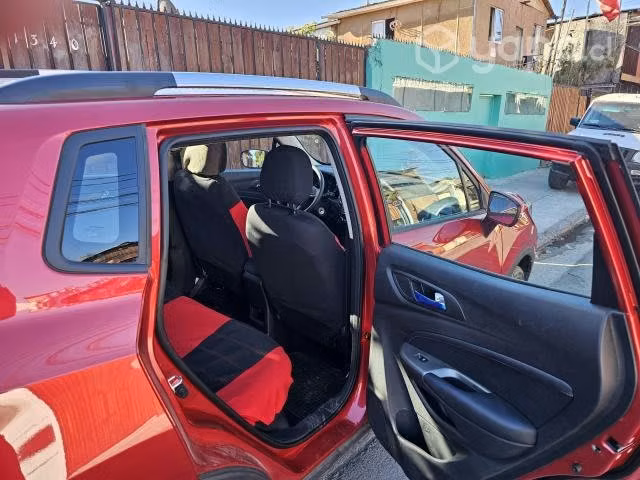 Oferta vendon hangan 2024, 3200km nueva,