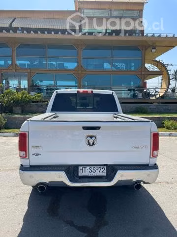 Vendo DODGE RAM3.0 2016 Diesel