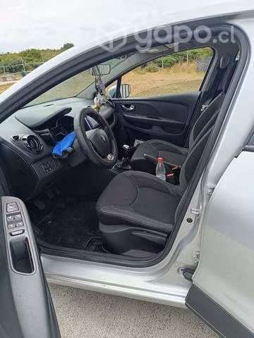 Renault clio IV - Imagen 4