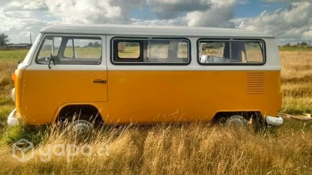 VOLKSWAGEN Kombi 1989