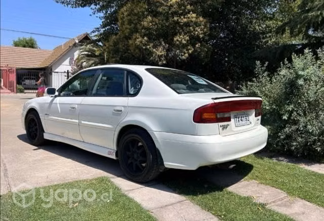 Subaru legacy gt top linea - Imagen 2