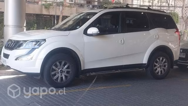 Vendo Mahindra Xuv500 - Imagen 3