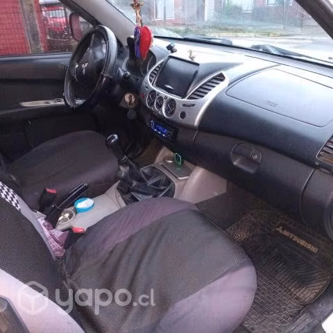 Mitsubishi l200 2015 - Imagen 8