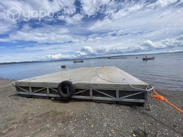 Plataforma flotante de carga