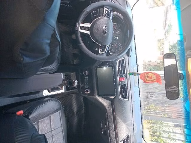 Auto jac año 2023