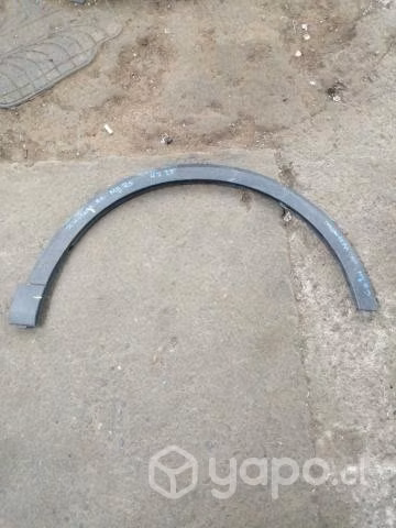 Moldura delantera derecha mg zs original