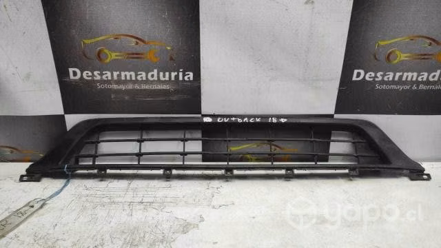 Máscara outback 2018 a 2023. 2.0