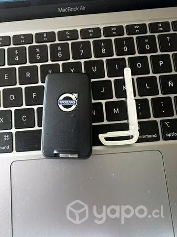 Llave VOLVO ORIGINAL NUEVA