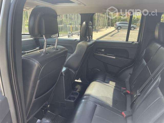 New cherokee limited 4x4 3.7 aut - Imagen 17