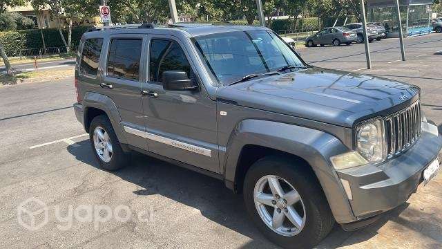 New cherokee limited 4x4 3.7 aut - Imagen 6