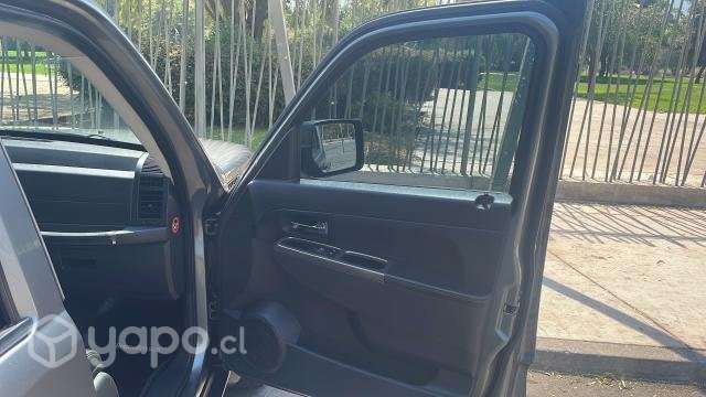 New cherokee limited 4x4 3.7 aut - Imagen 5