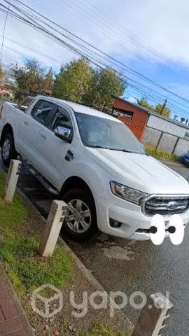 Camioneta Ford Ranger 2023 única dueña