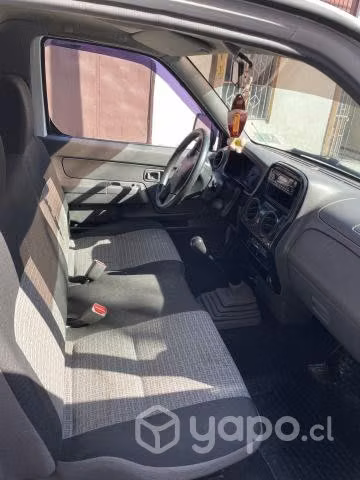 Nissan terrano 2013