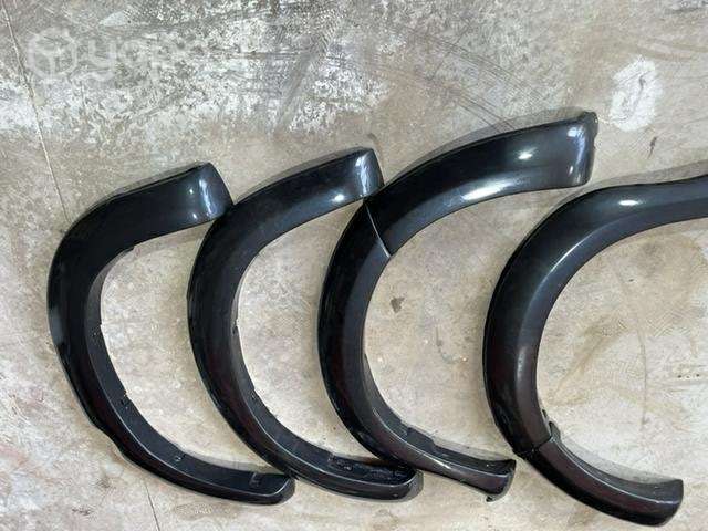 Molduras hilux - Imagen 2