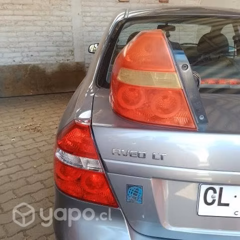 Foco tras izq - chevrolet aveo