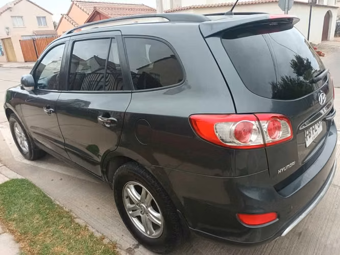 Hyunda Santa Fe