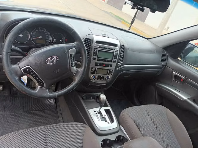 Hyunda Santa Fe