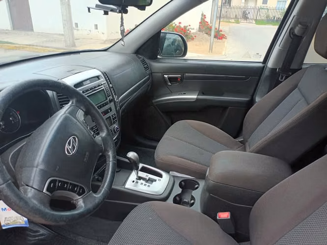Hyunda Santa Fe