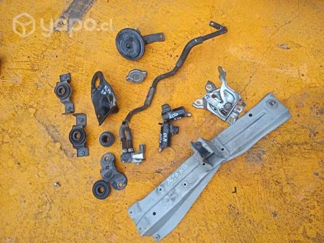 Suzuki alto k10 2019 soporte radiador frontal chap