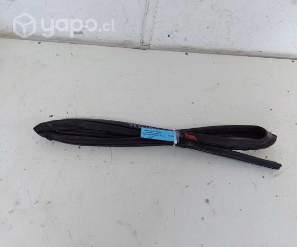 Goma Vidrio Pta tras der (MBT1236) Mazda BT50 2.2