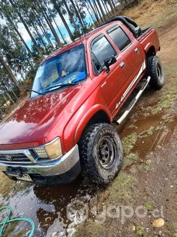 Toyota 2000