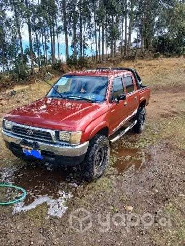 Toyota 2000
