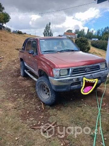 Toyota 2000