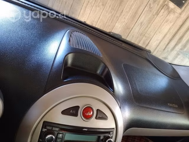 Auto JAC j2