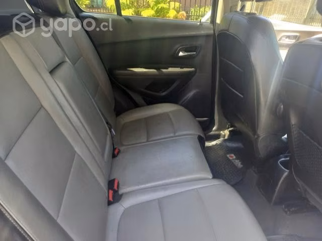 Se vende Chevrolet Tracker 2017 full - Imagen 3