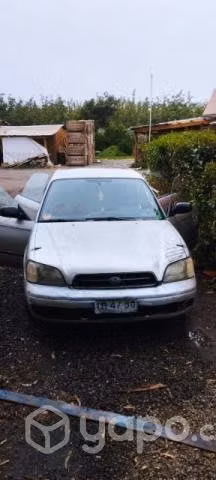Subaru legacy año 2000